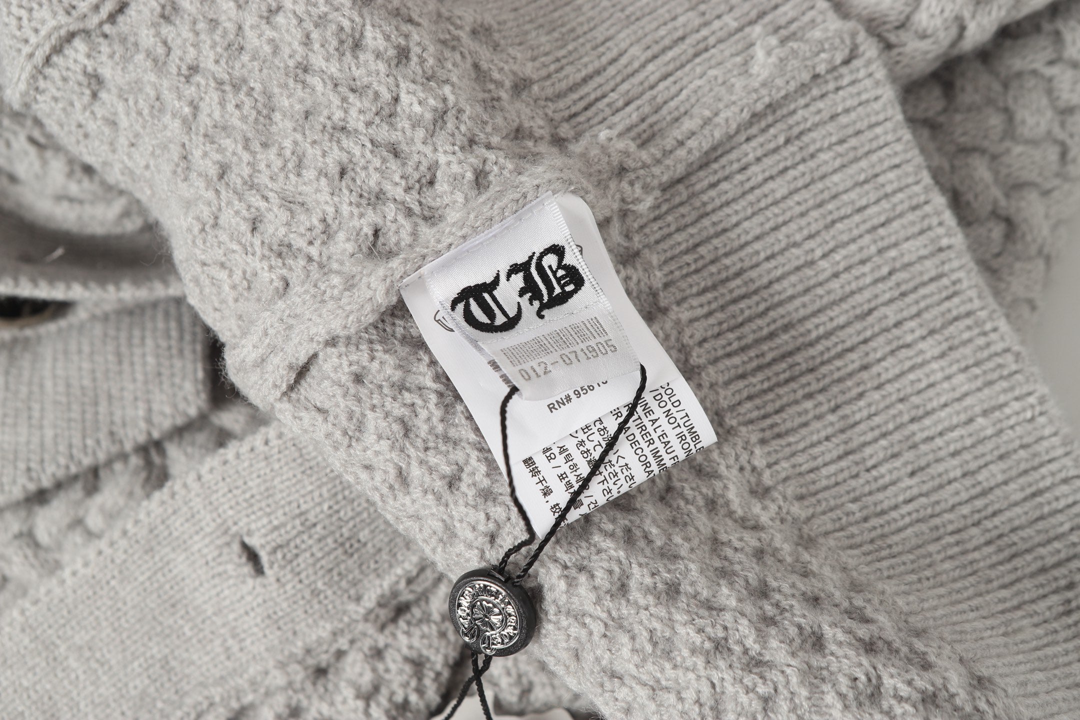 Gothic Cross Knit Cardigan - Black Grey Streetwear Jacket 904